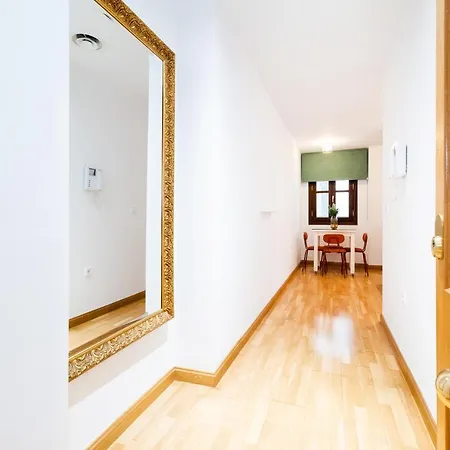 Apartment Piso Junto A Mercado De San Agustin Y Catedral En Granada